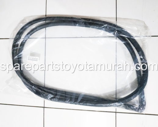 Karet Body Pintu Depan Kiri Original Toyota Land Cruiser Prado TRJ120 KDJ120