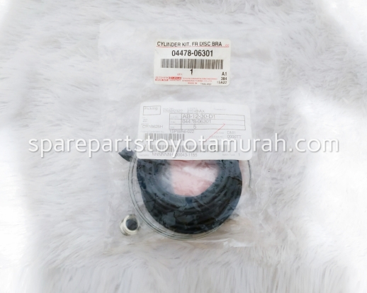 Seal Kit Kaliper Rem Depan Original Toyota Camry ASV50, AVV50